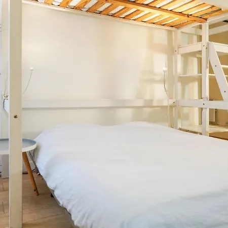Apartment Au Centre De Paris